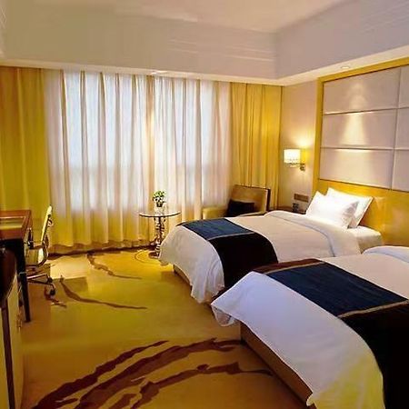 Nanjing Lafei Hotel Lukou Airport Branch ภายนอก รูปภาพ
